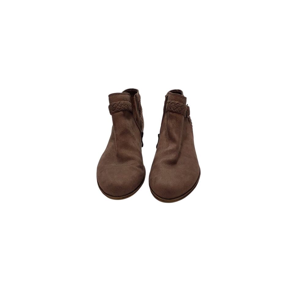 womens life stride low heel zip up ankle booties
